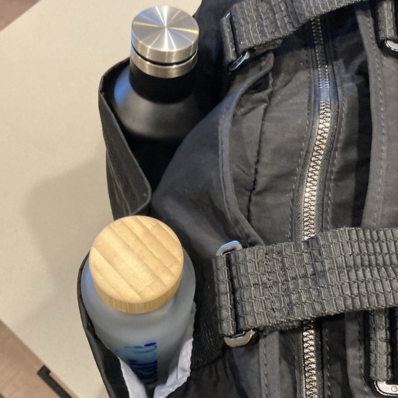 Nike One Luxe Training Bag (Triple Blackout) - Picture 7 of 14